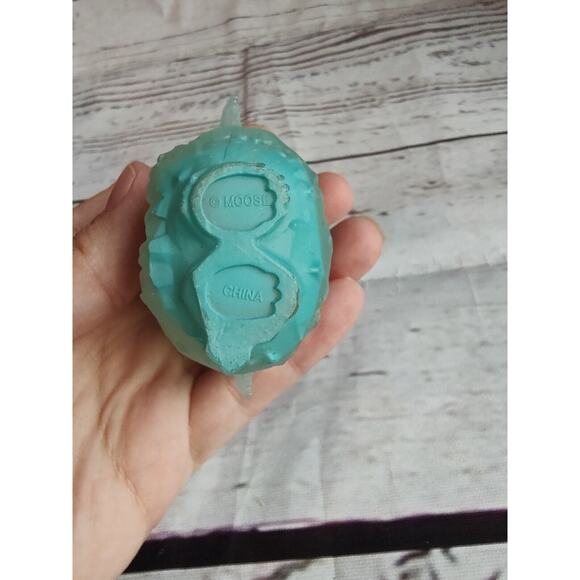 I Dig Monsters Blue Yeti 2.75" Toy Figure - Picture 4 of 5